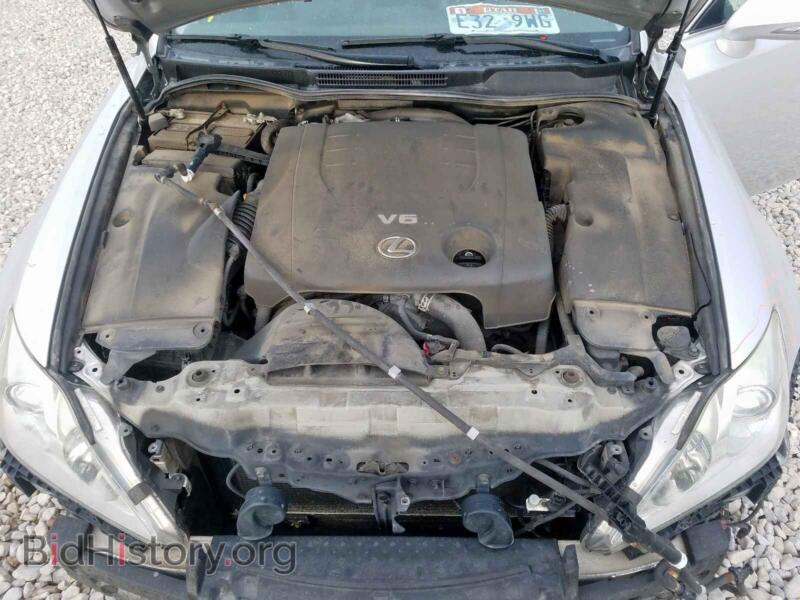 2010 Lexus IS (VIN JTHCF5C29A5044118) — фото 7 из 10