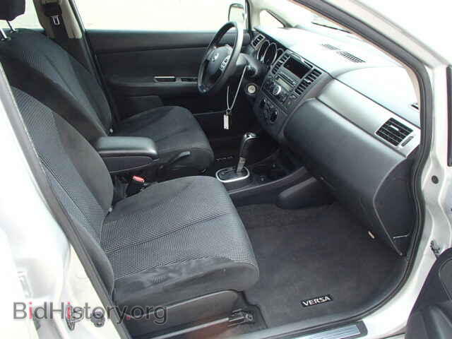 2010 NISSAN VERSA - VIN: 3N1BC1CP3AL362703 - Фото 5