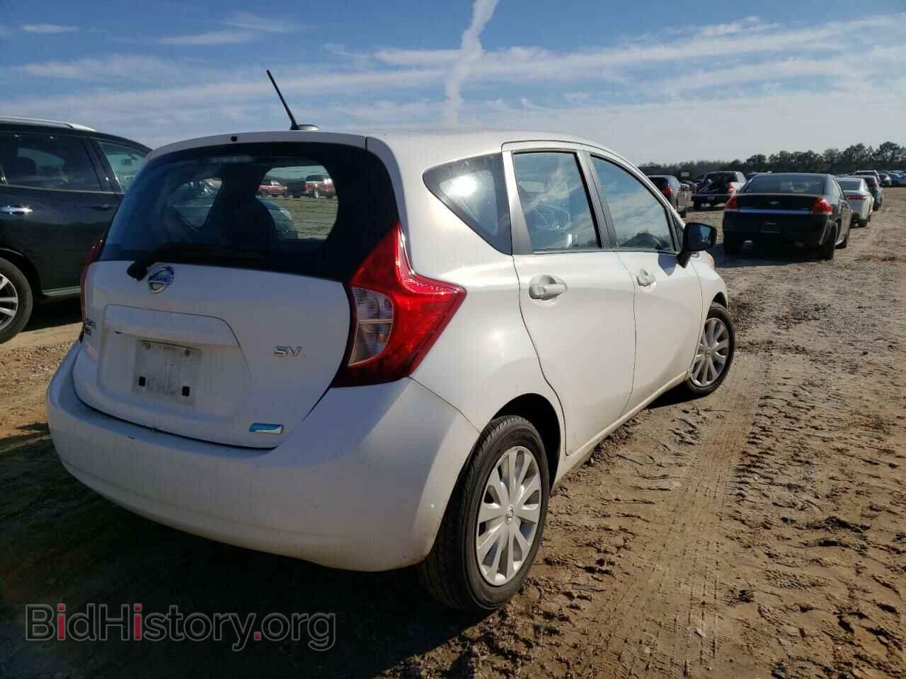 2016 NISSAN VERSA - VIN: 3N1CE2CP2GL388867 - Фото 4