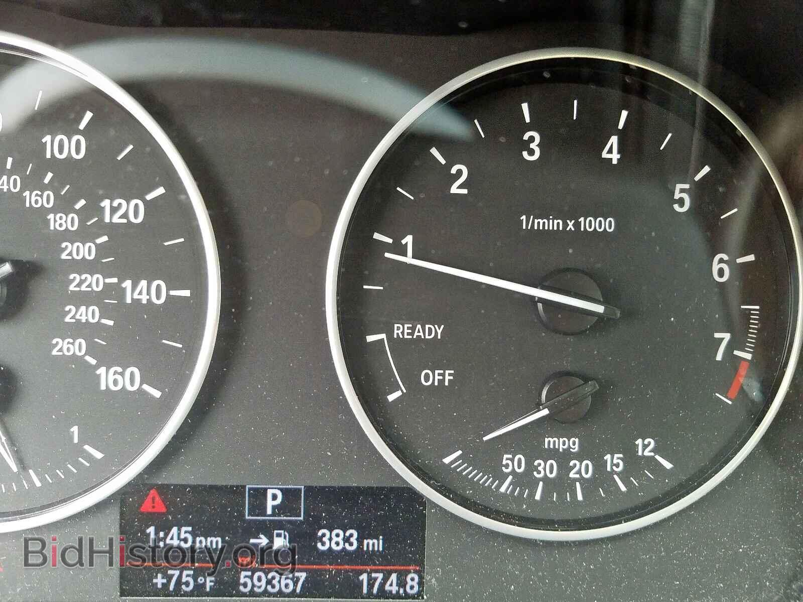 2017 BMW X1 - VIN: WBXHT3C33H5F67955 - Фото 8