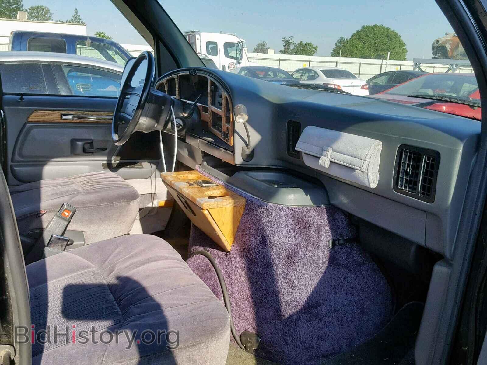 1992 FORD ECONOLINE - VIN: 1FDEE14H2NHB08296 - Фото 5