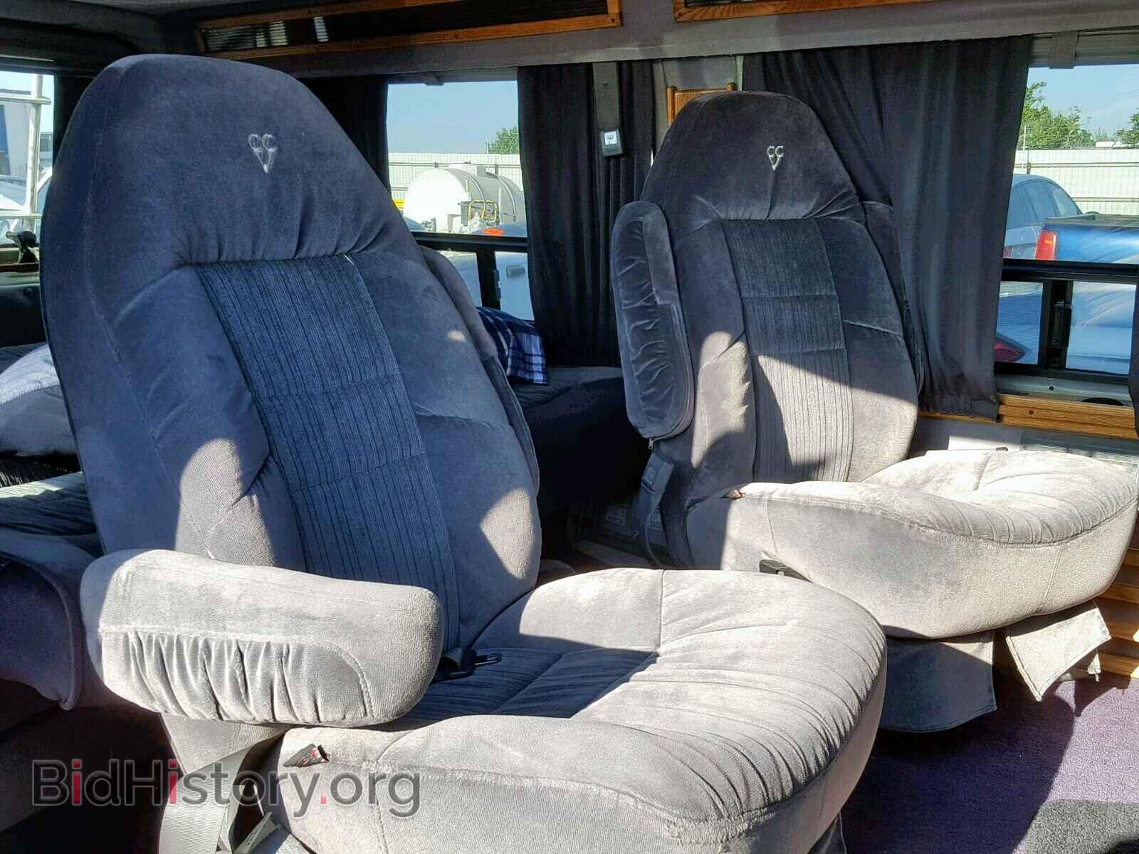 1992 FORD ECONOLINE - VIN: 1FDEE14H2NHB08296 - Фото 6
