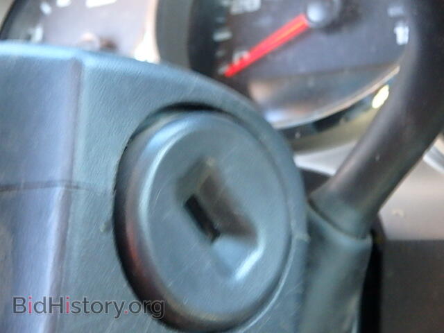 2011 CHEVROLET SILVERADO - VIN: 3GCPKSE33BG257563 - Фото 10
