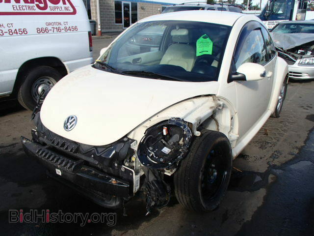 2008 VOLKSWAGEN BEETLE - VIN: 3VWPW31C18M508149 - Фото 2