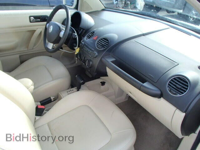 2008 VOLKSWAGEN BEETLE - VIN: 3VWPW31C18M508149 - Фото 5