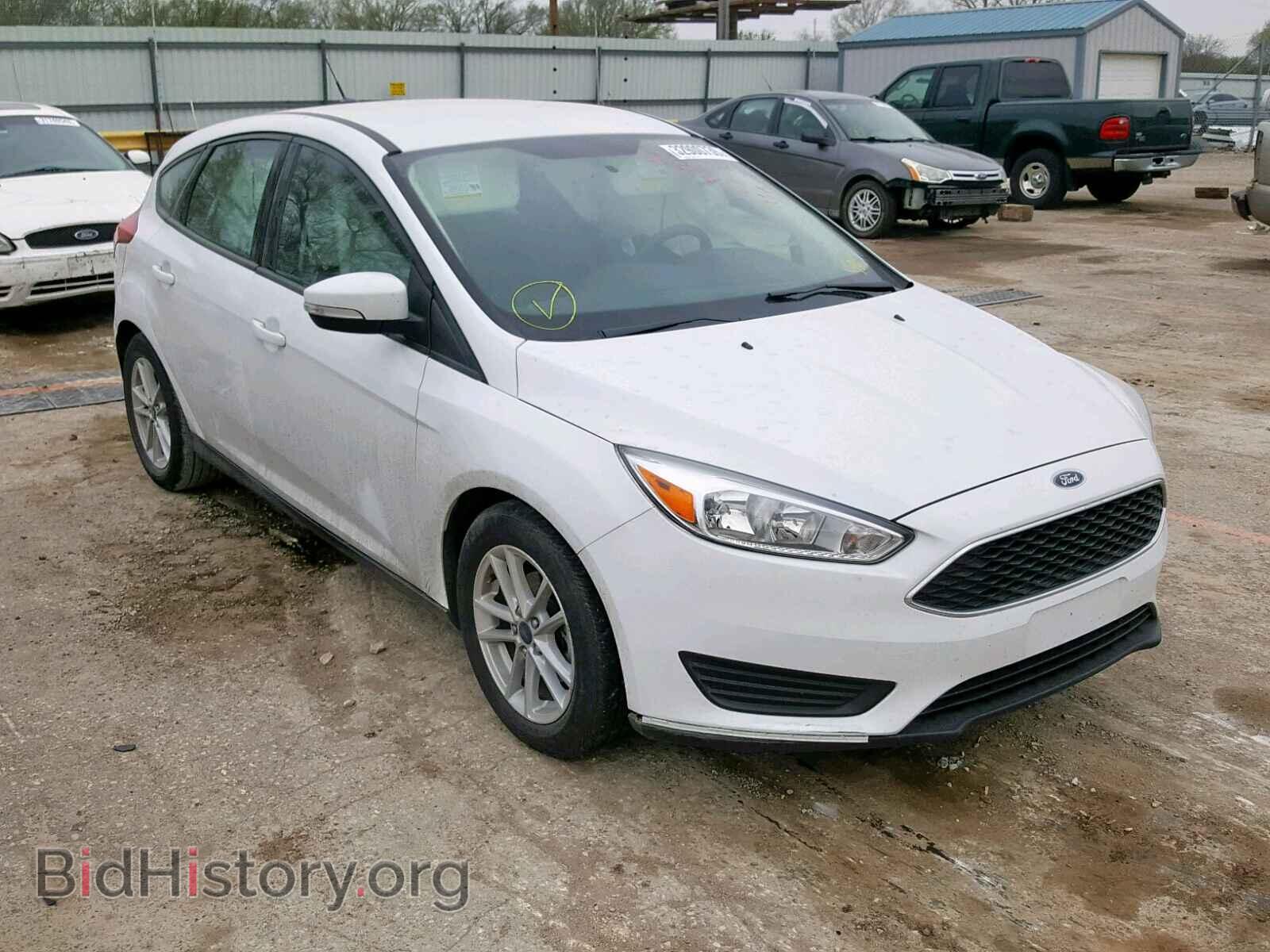 Фотография 1FADP3K23HL295754 - FORD FOCUS SE 2017
