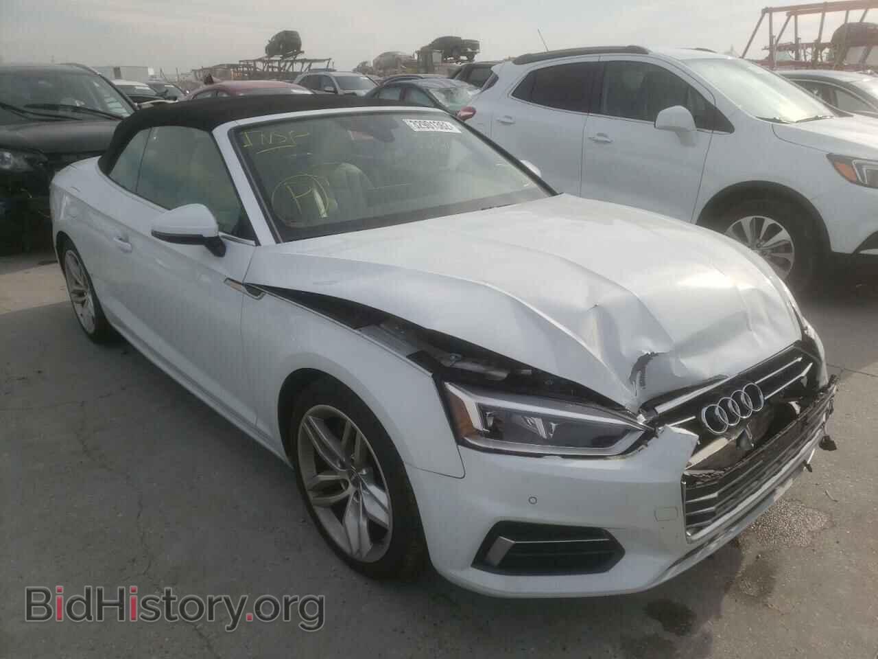 Фотография WAUYNGF58KN001450 - AUDI A5 2019