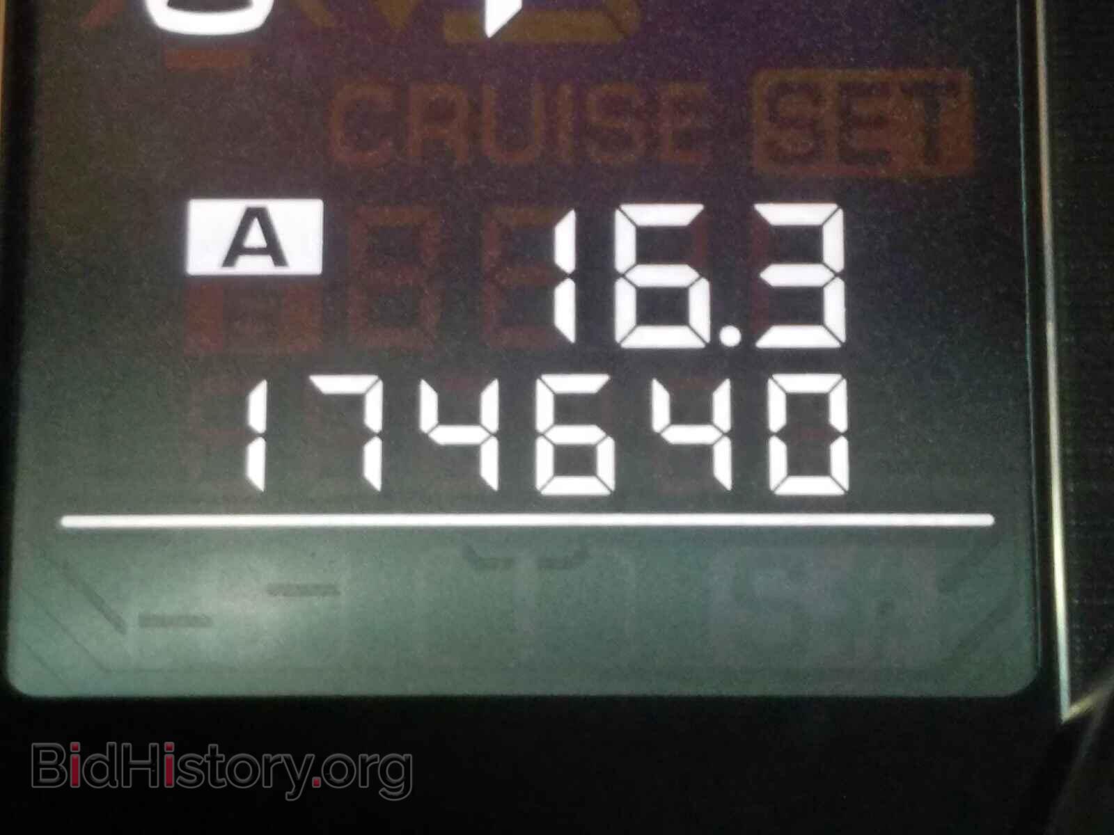 2012 SUBARU OUTBACK - VIN: 4S4BRBKC6C3259091 - Photo 8