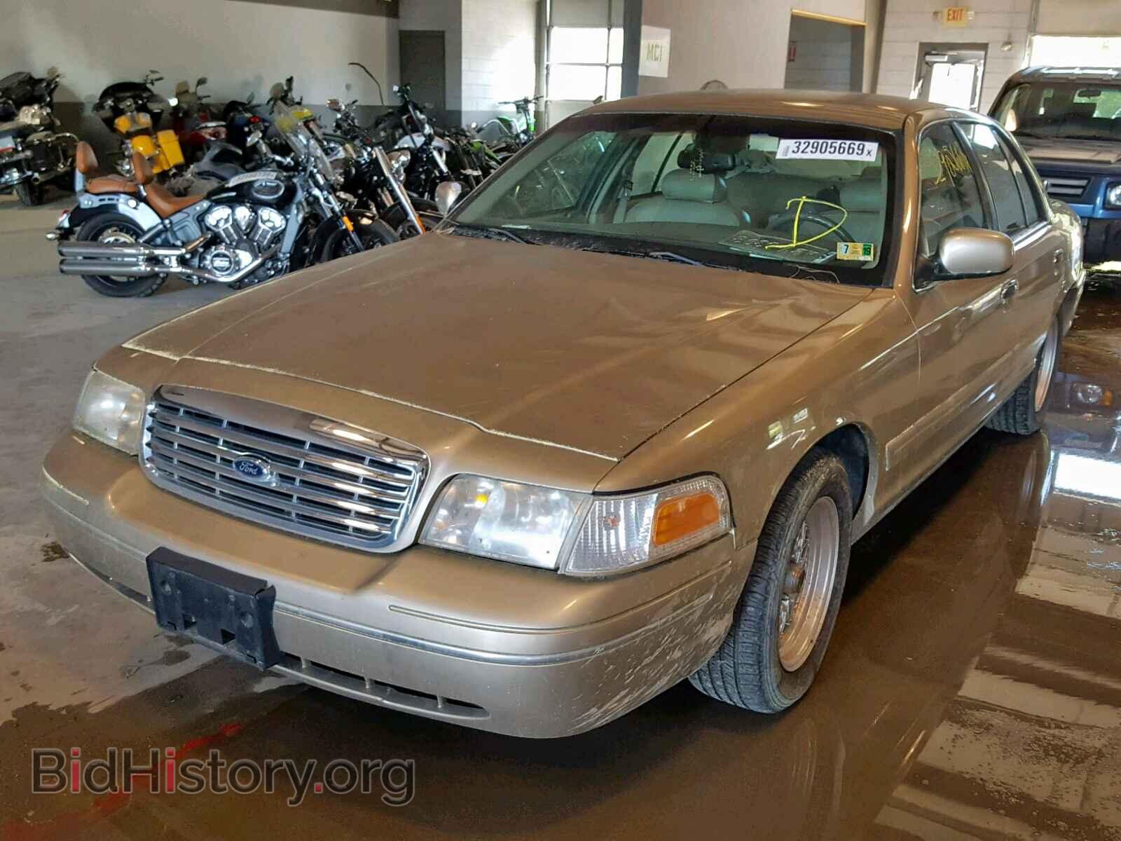 2000 FORD CROWN VIC - VIN: 2FAFP74W4YX157966 - Фото 2