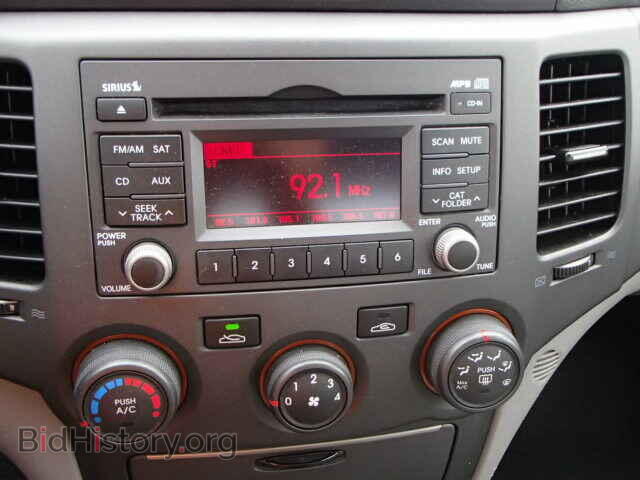 2010 KIA OPTIMA - VIN: KNAGG4A81A5415173 - Фото 9