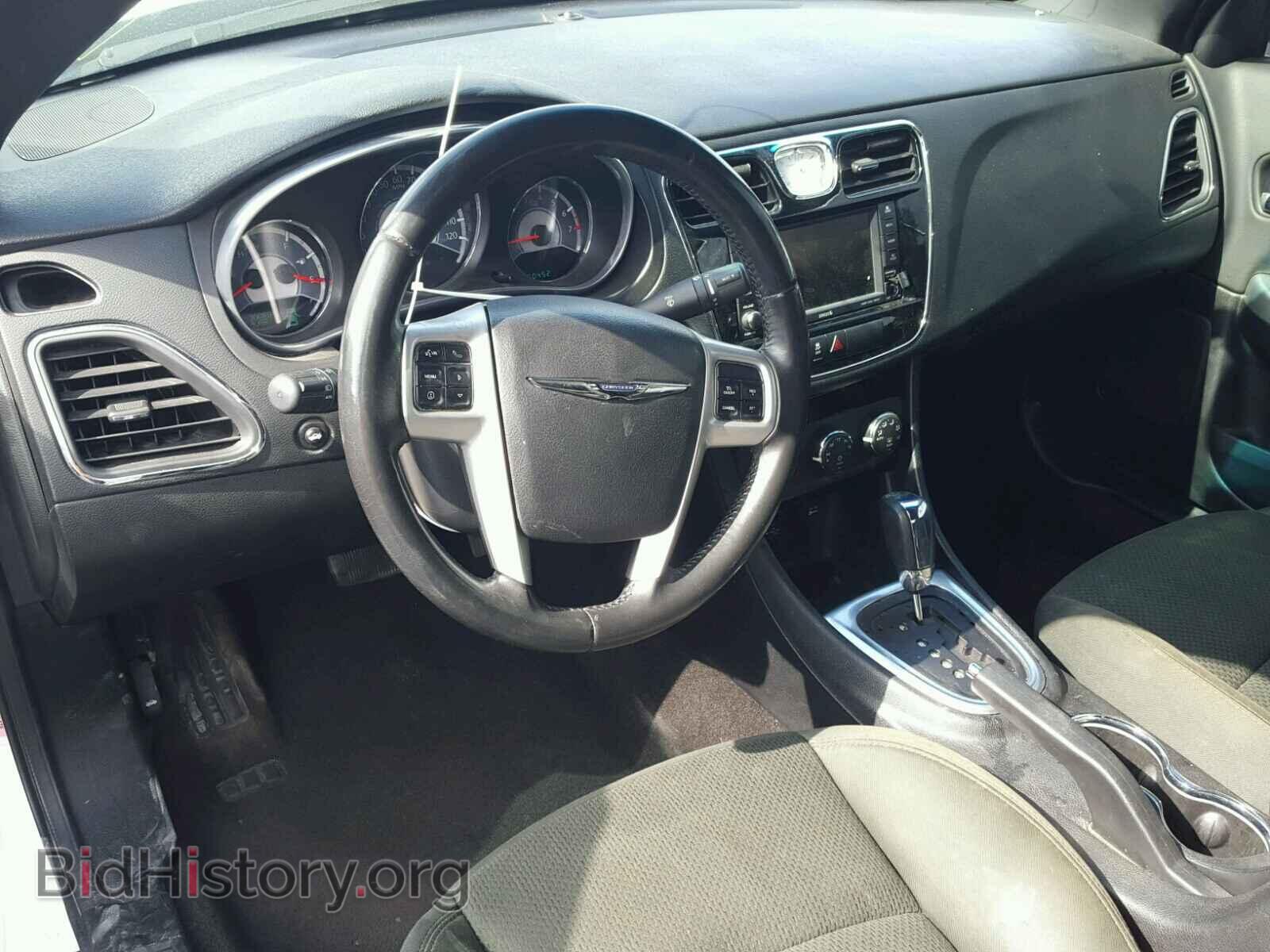 2011 CHRYSLER 200 - VIN: 1C3BC2EB2BN555029 - Фото 9