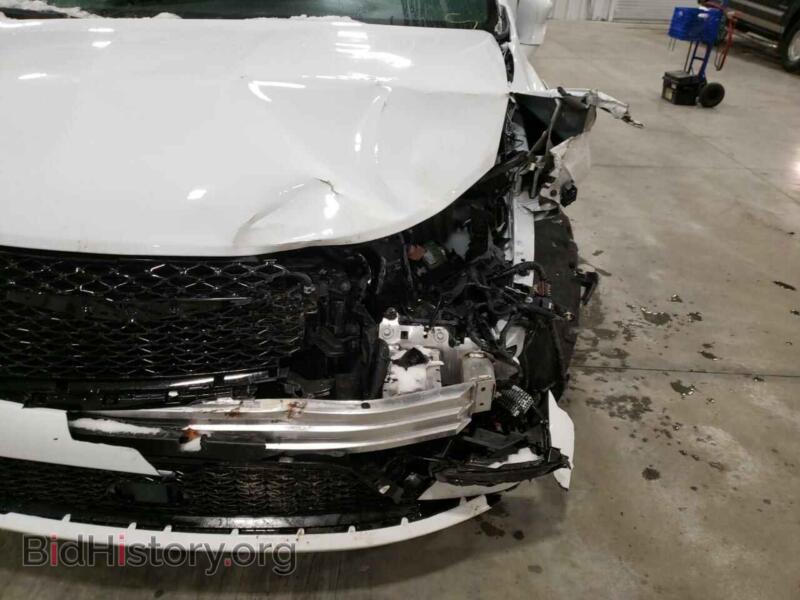 2022 Chrysler PACIFICA (VIN 2C4RC1S77NR102469) — photo 9 of 10