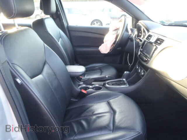 2011 CHRYSLER 200 - VIN: 1C3BC2FG5BN619459 - Фото 5