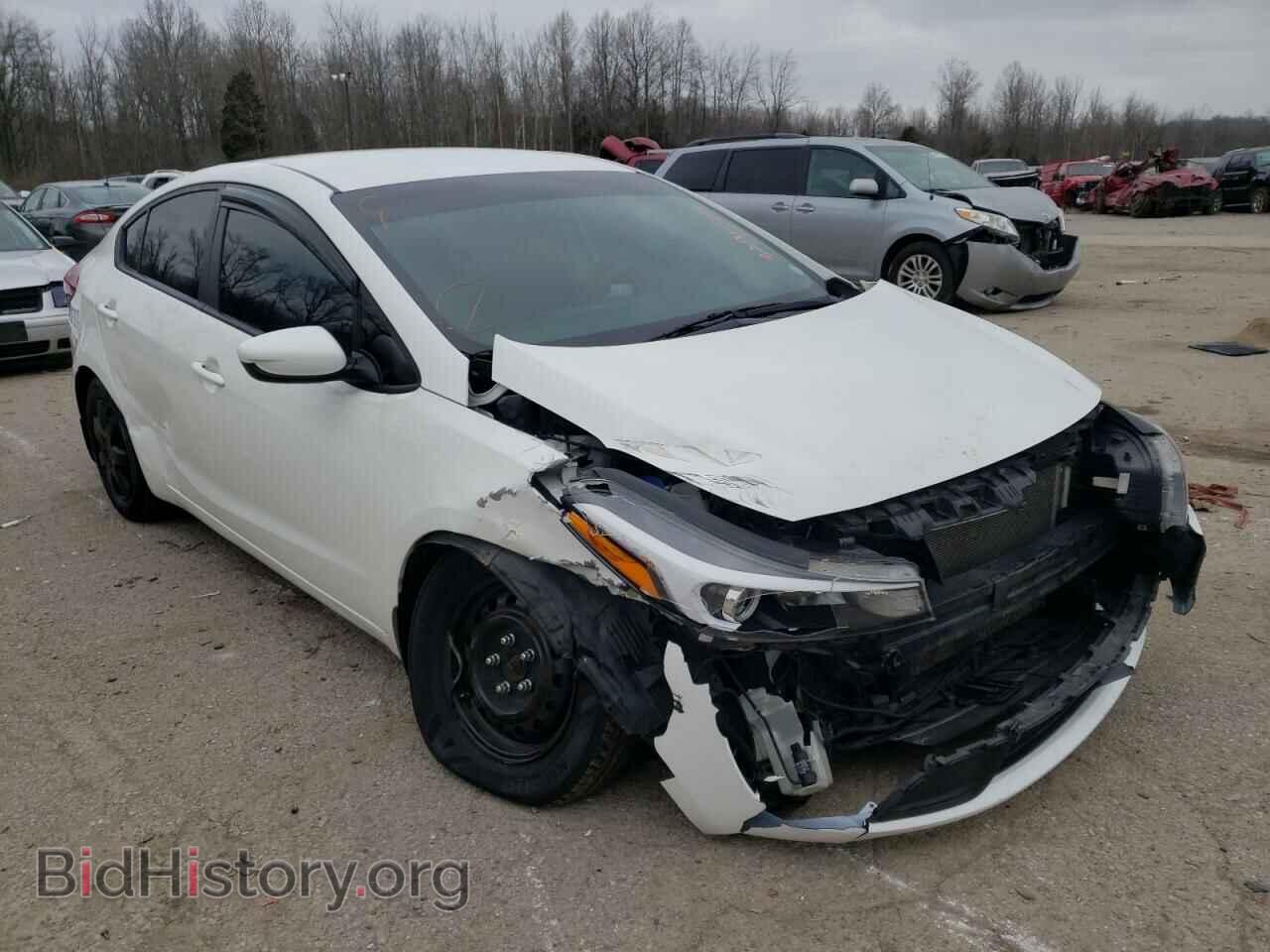 Фотография 3KPFK4A72HE019711 - KIA FORTE 2017