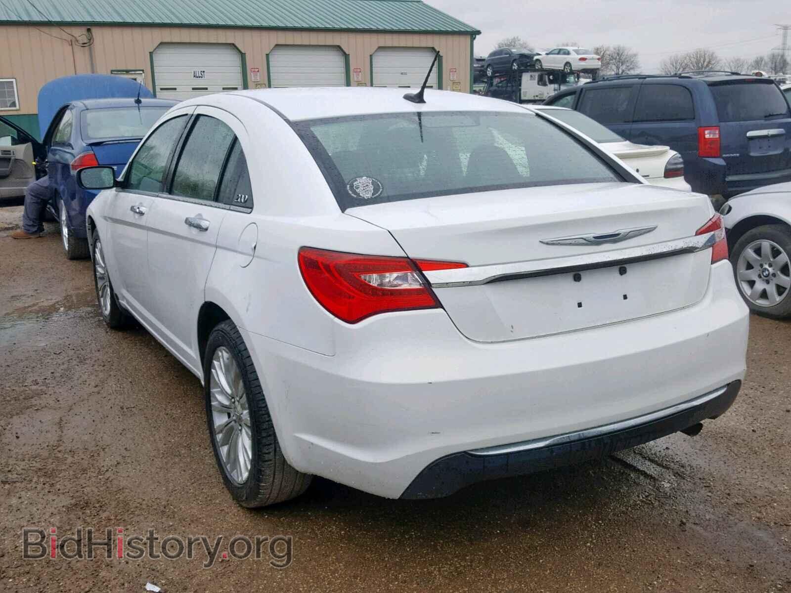 2011 CHRYSLER 200 - VIN: 1C3BC2FB9BN548416 - Photo 3