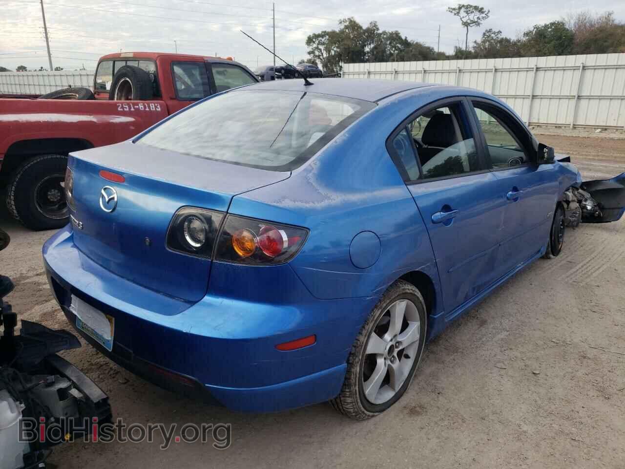 2006 MAZDA MAZDA3 - VIN: JM1BK323861522714 - Фото 3