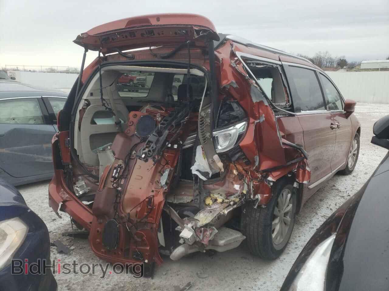 2018 CHRYSLER PACIFICA - VIN: 2C4RC1EG8JR262060 - Фото 9
