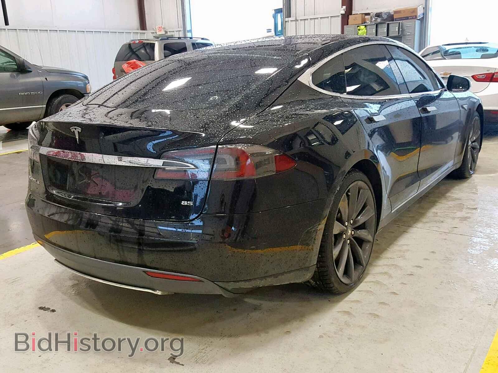 2013 TESLA MODEL S - VIN: 5YJSA1DN4DFP21110 - Фото 4
