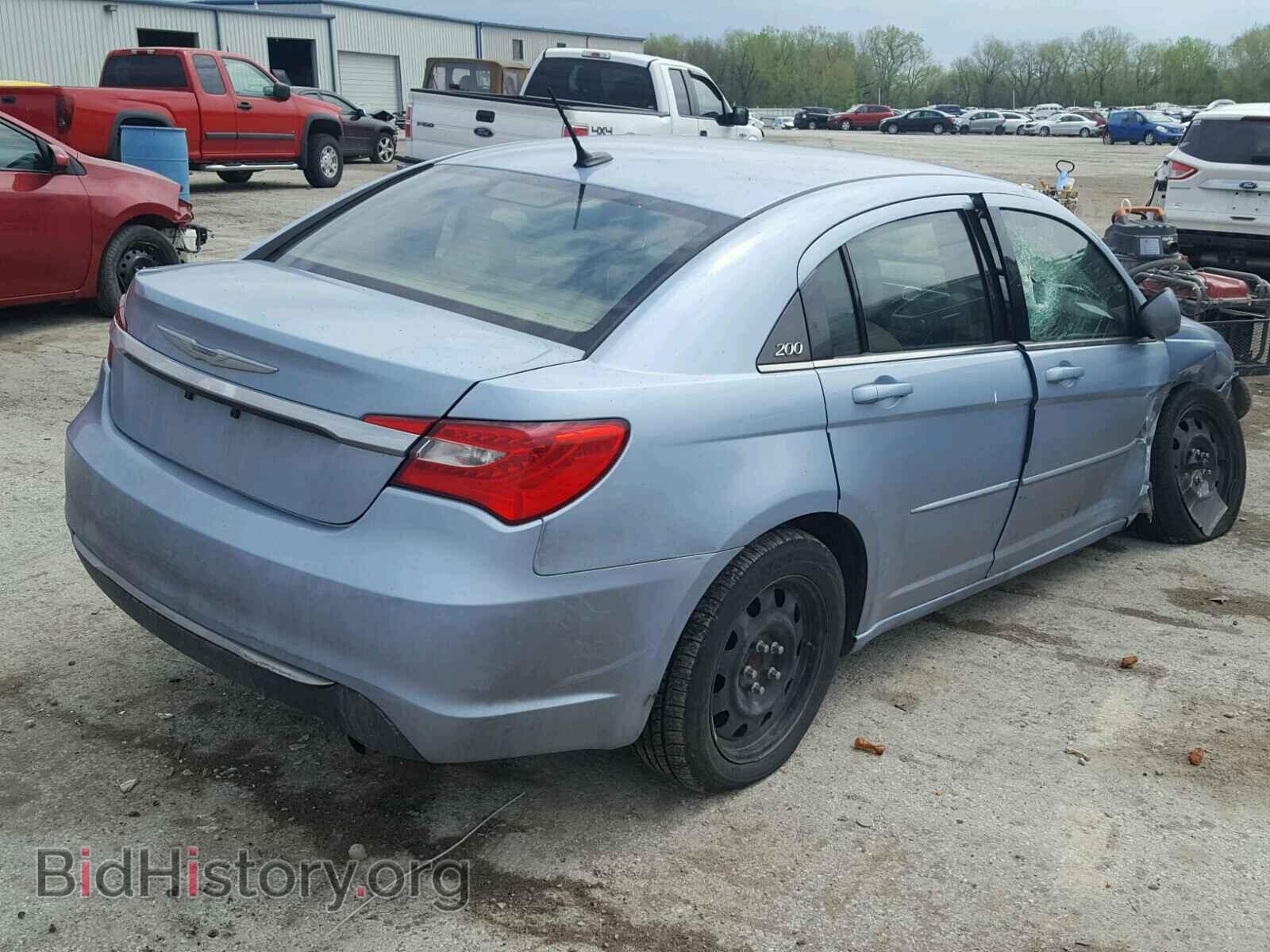 2013 CHRYSLER 200 - VIN: 1C3CCBAB2DN624010 - Фото 4