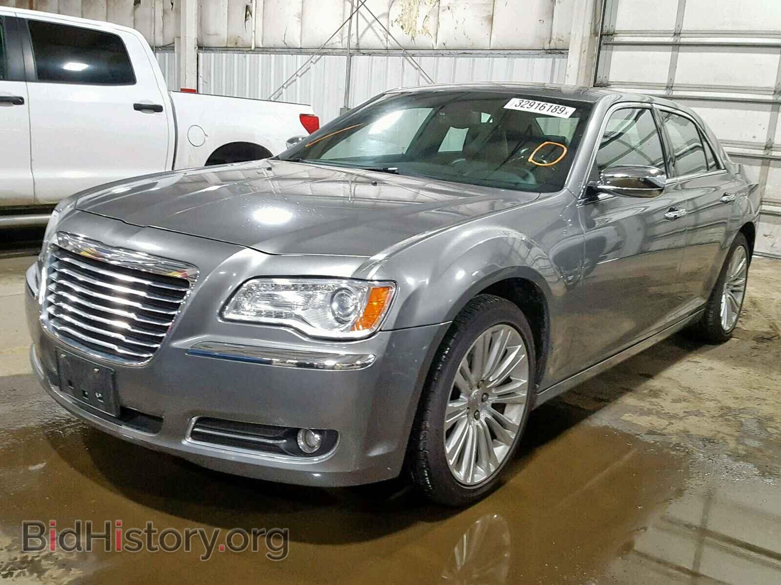 2011 CHRYSLER 300 - VIN: 2C3CA6CT5BH560473 - Фото 2