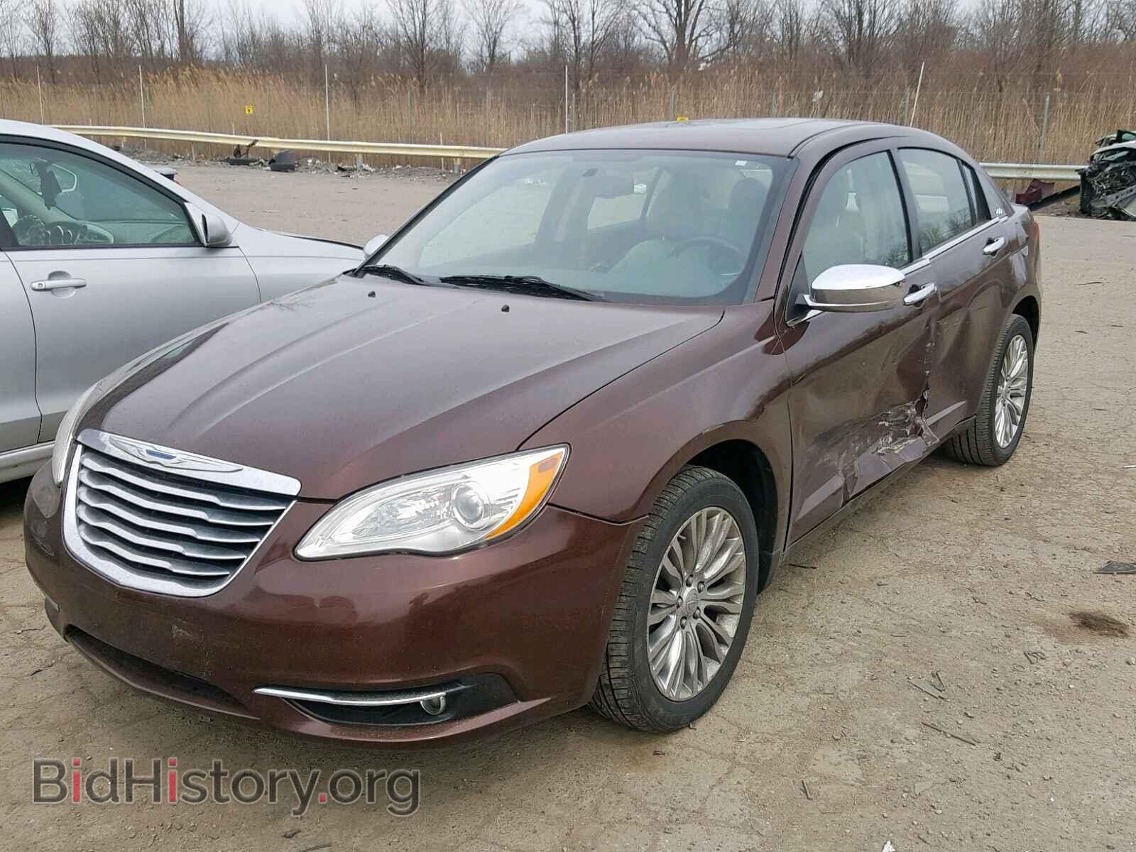 2012 CHRYSLER 200 - VIN: 1C3CCBCB1CN236472 - Фото 2