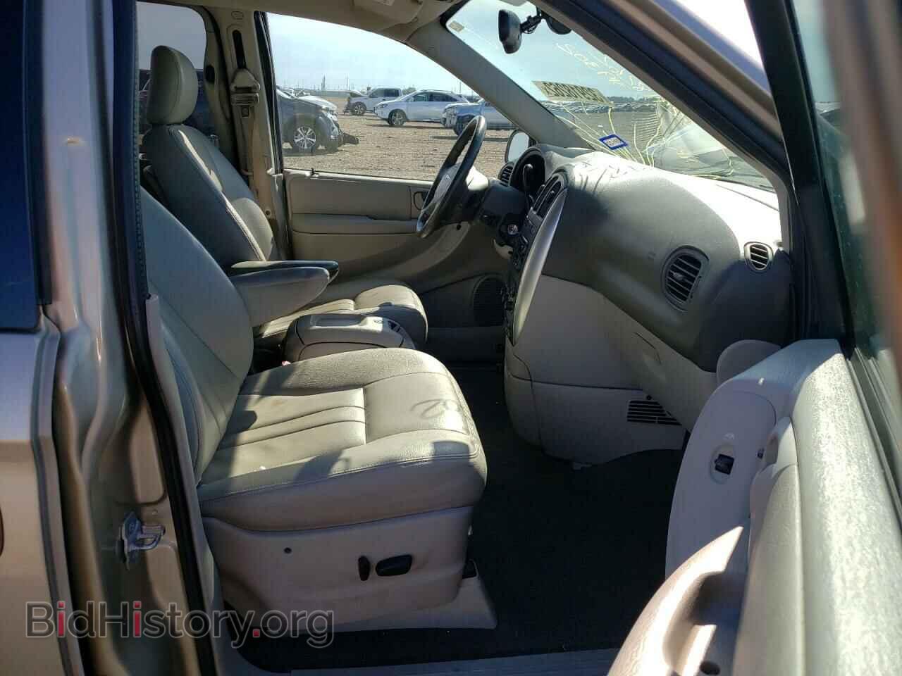 2007 CHRYSLER MINIVAN - VIN: 2A8GP54L37R319302 - Фото 5