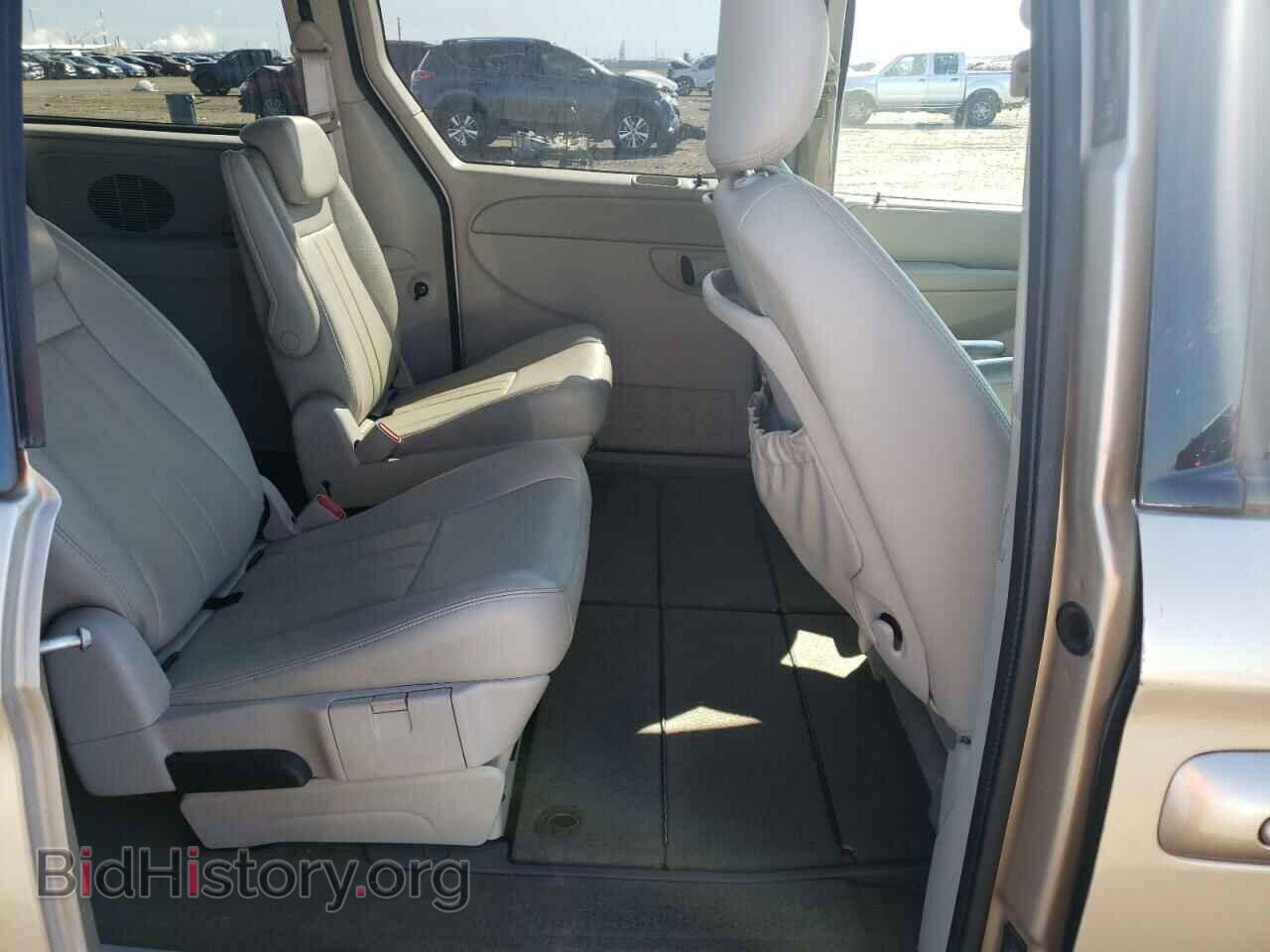 2007 CHRYSLER MINIVAN - VIN: 2A8GP54L37R319302 - Фото 6