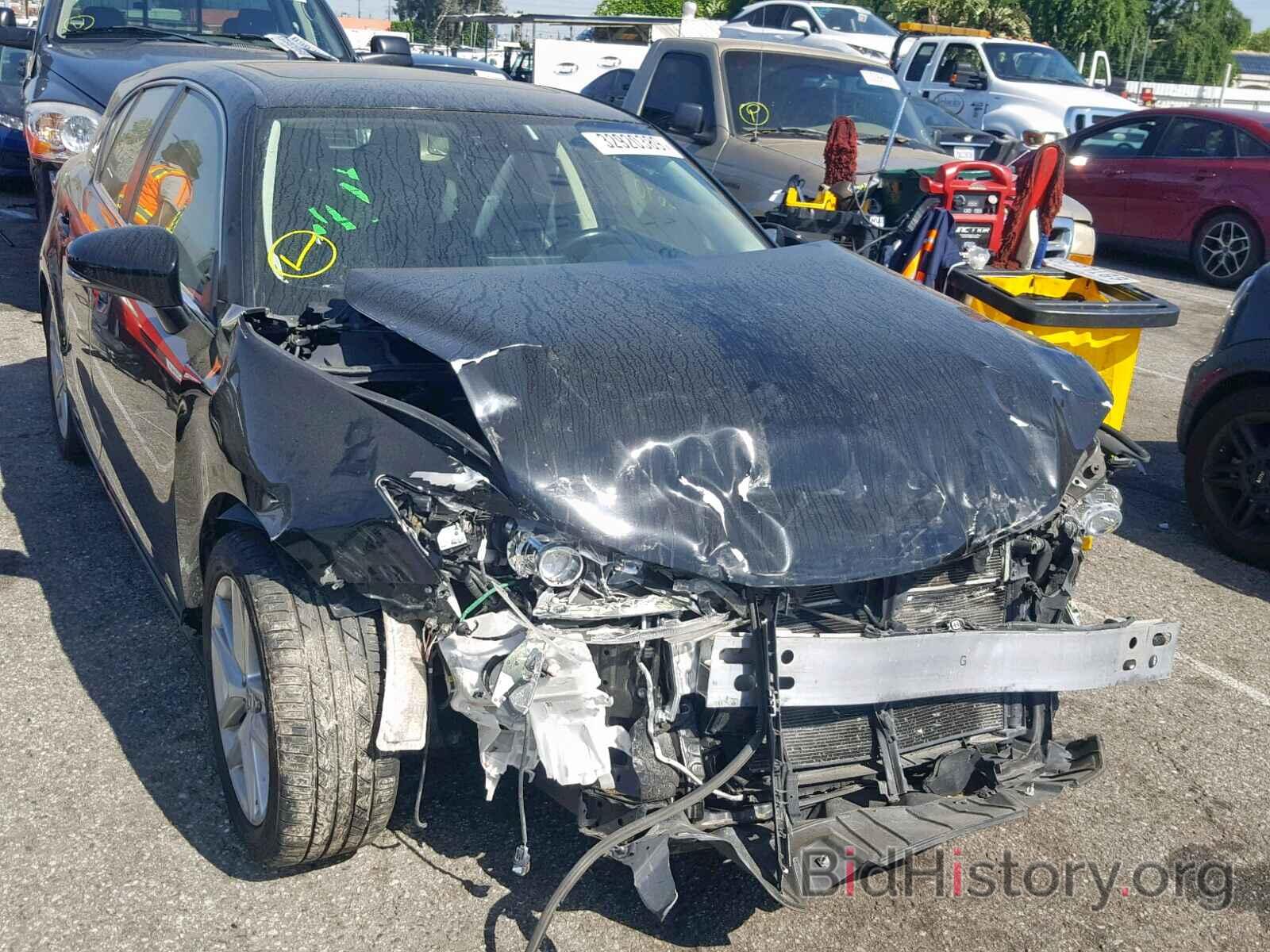 Photo JTHKD5BH4F2215163 - LEXUS CT 200 2015