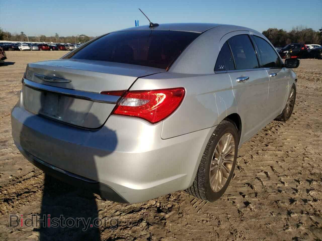 2012 CHRYSLER 200 - VIN: 1C3CCBCB2CN197276 - Фото 4