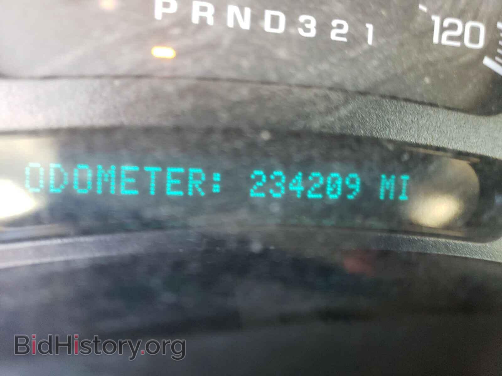 2006 GMC SIERRA - VIN: 2GTEC13VX61332342 - Фото 8