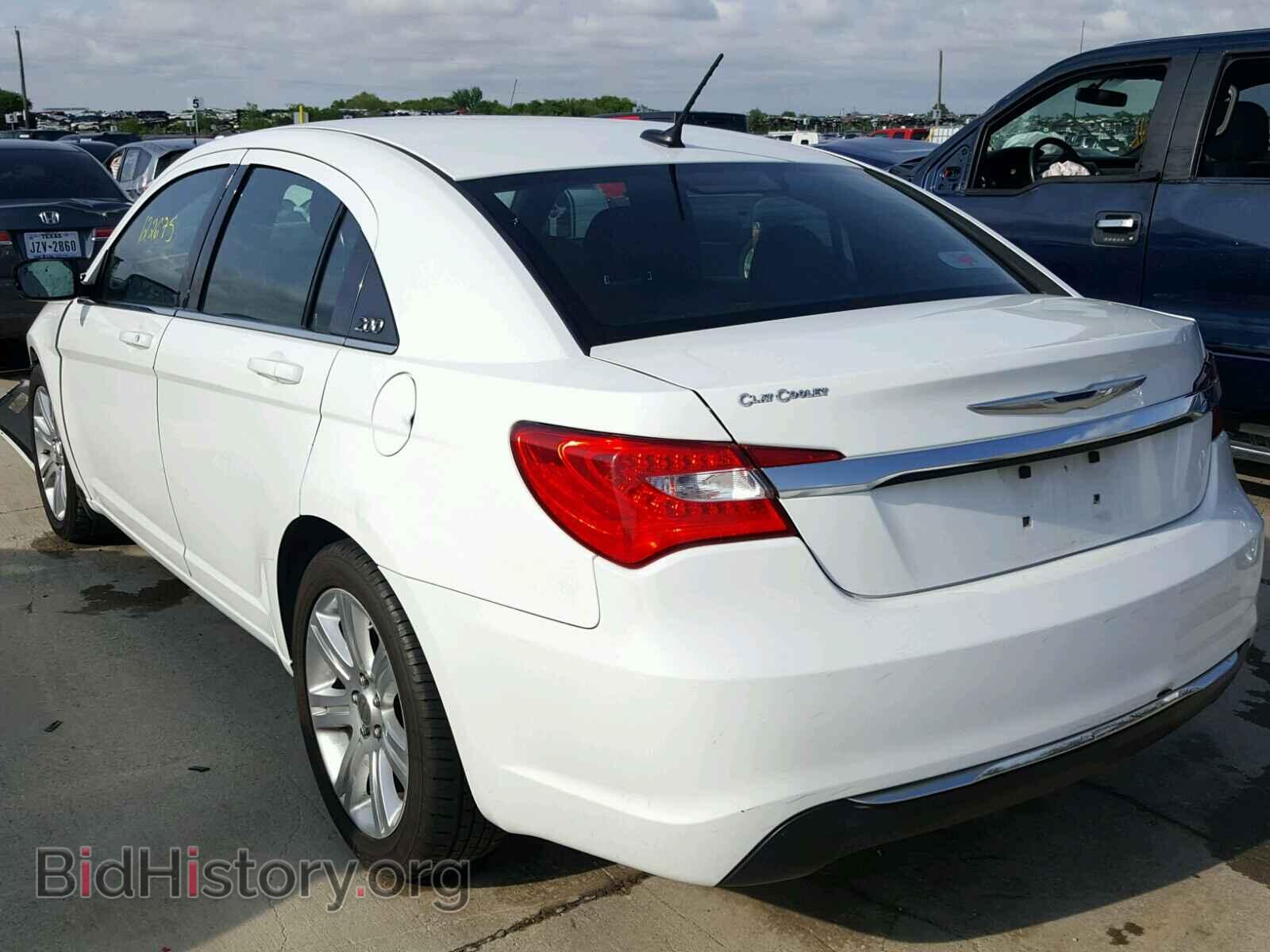 2013 CHRYSLER 200 - VIN: 1C3CCBAB3DN761182 - Фото 3