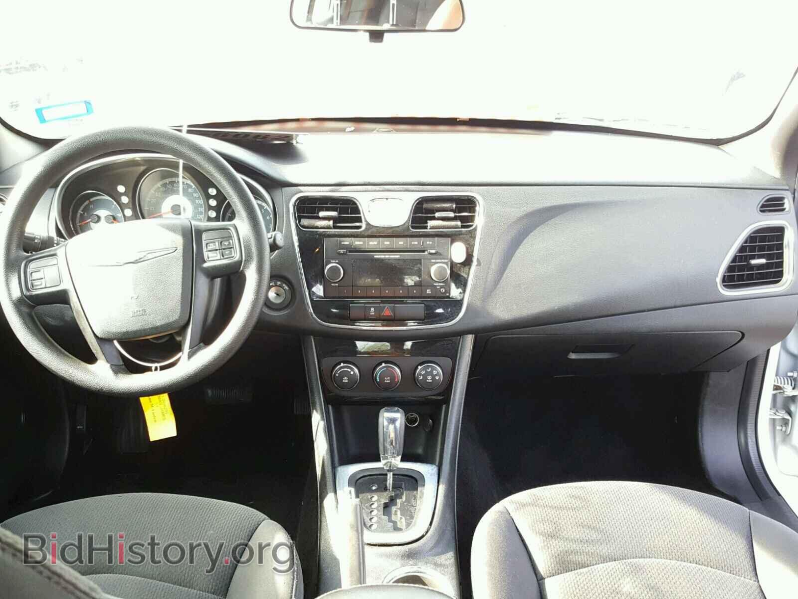 2013 CHRYSLER 200 - VIN: 1C3CCBAB3DN761182 - Фото 9