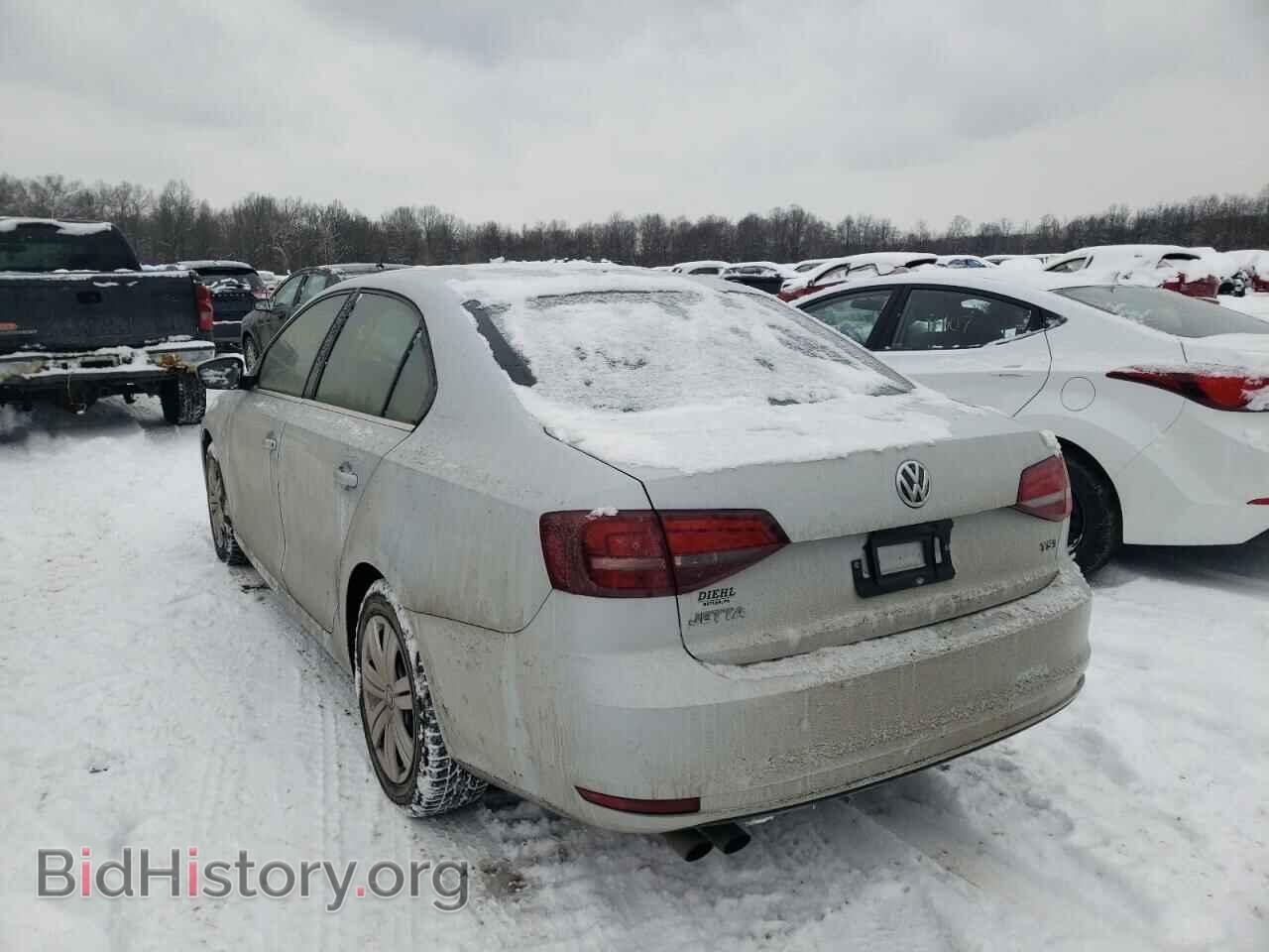 2017 VOLKSWAGEN JETTA - VIN: 3VW2B7AJ0HM302798 - Фото 3