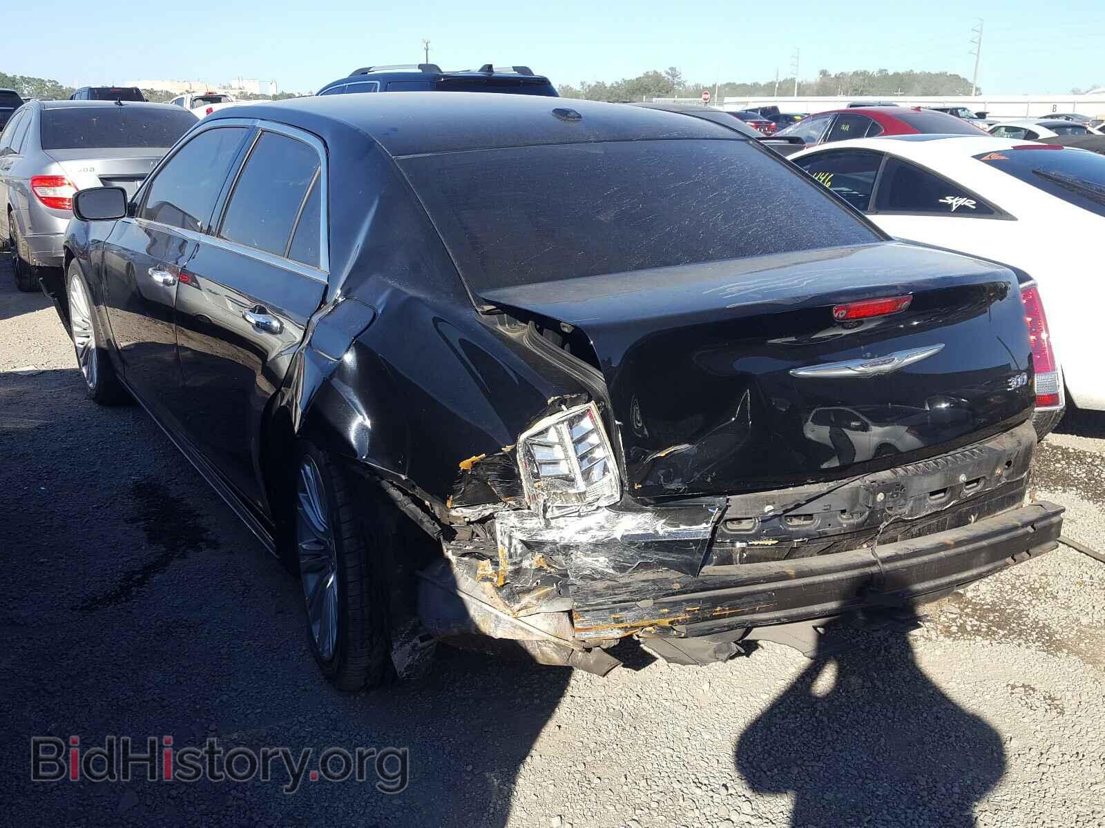 2011 CHRYSLER 300 - VIN: 2C3CA5CG7BH594556 - Фото 3