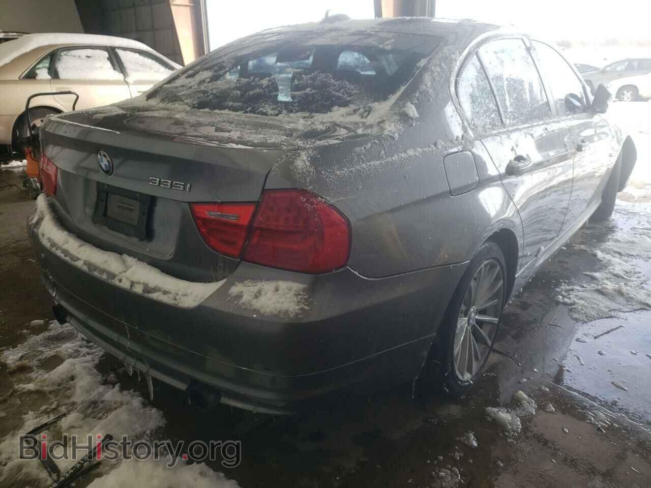 2009 BMW 3 SERIES - VIN: WBAPL33539A405773 - Фото 4