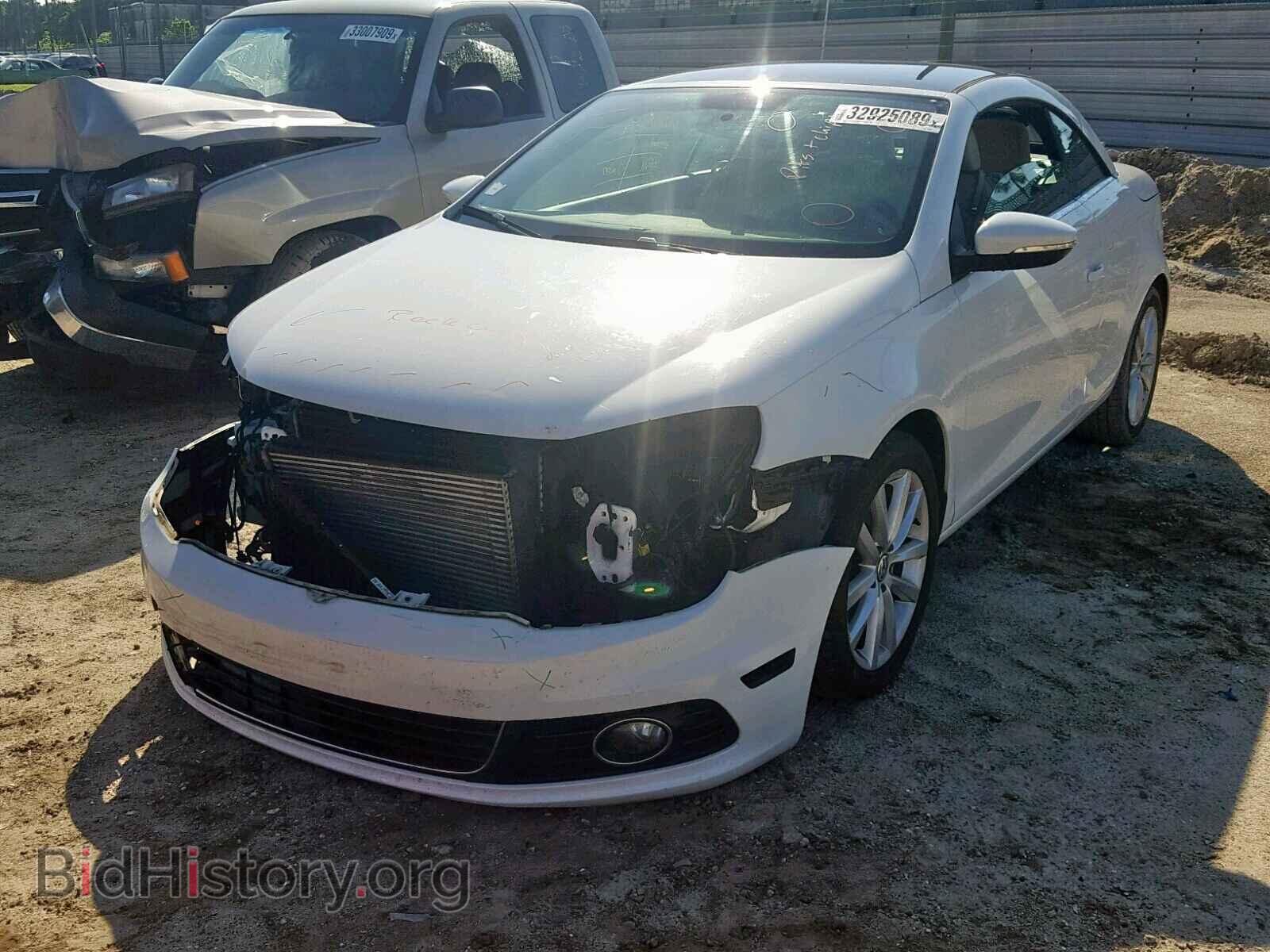2014 VOLKSWAGEN EOS - VIN: WVWBW8AH9EV000373 - Фото 2