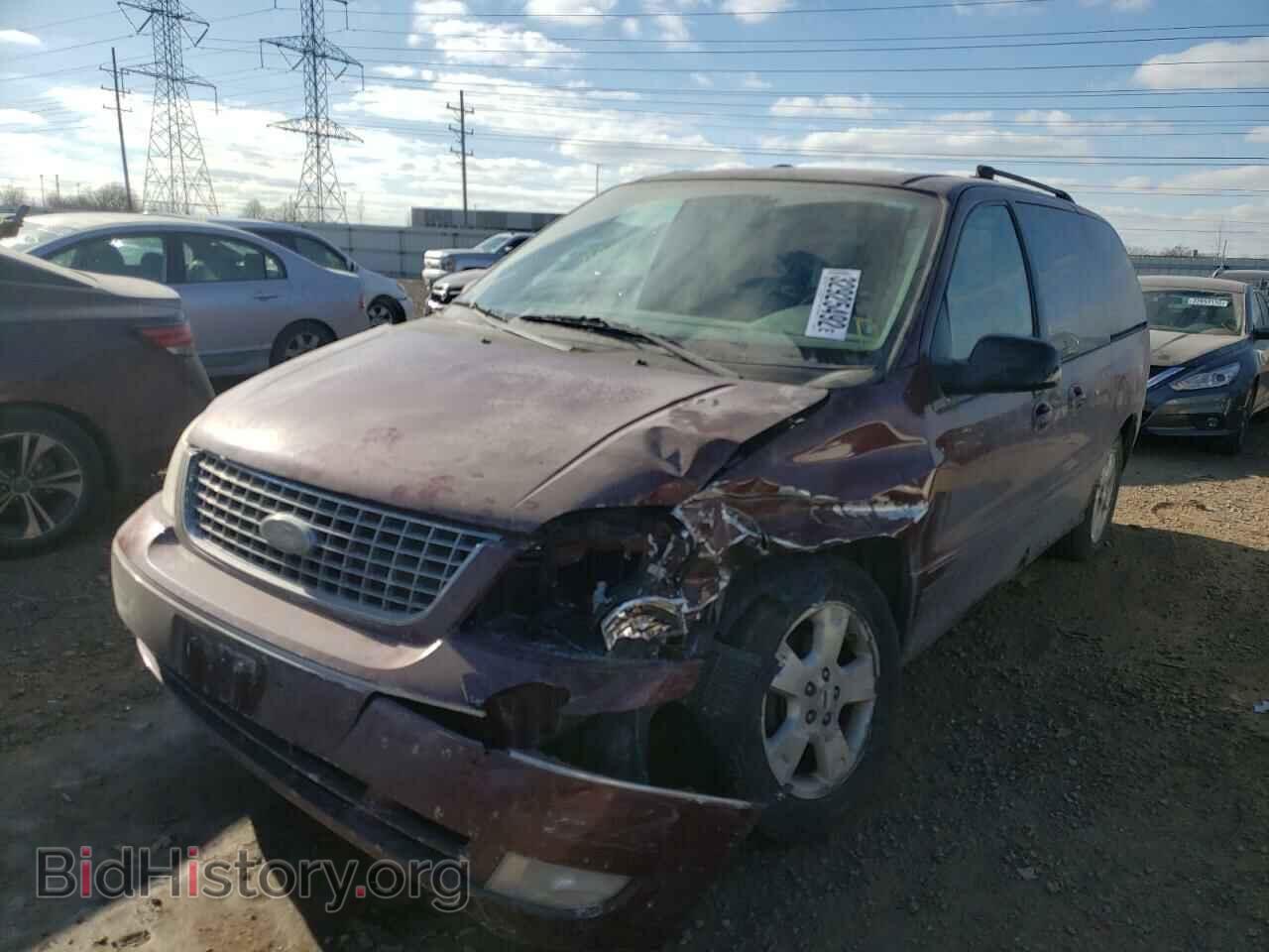 2007 FORD FREESTAR - VIN: 2FMZA52257BA13671 - Фото 2