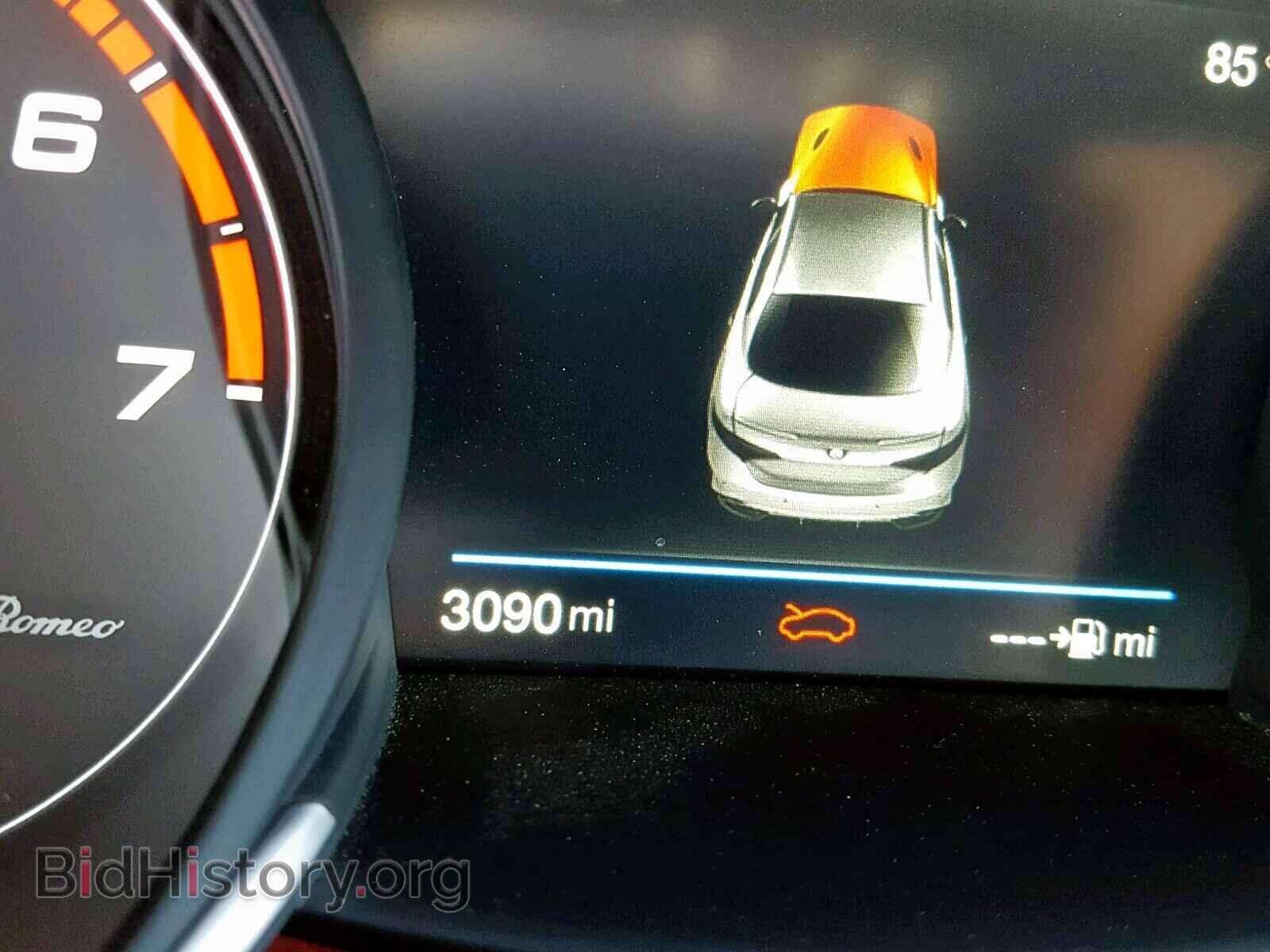 2018 ALFA ROMEO GIULIA - VIN: ZARFAEBN8J7589441 - Photo 8