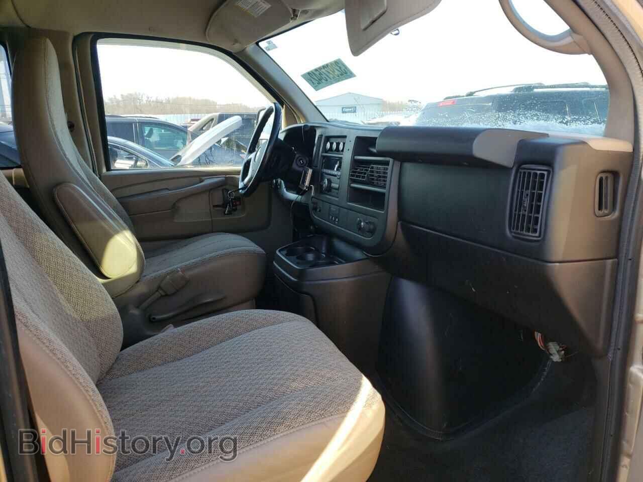 2011 CHEVROLET EXPRESS - VIN: 1GNSGCF46B1168925 - Фото 5
