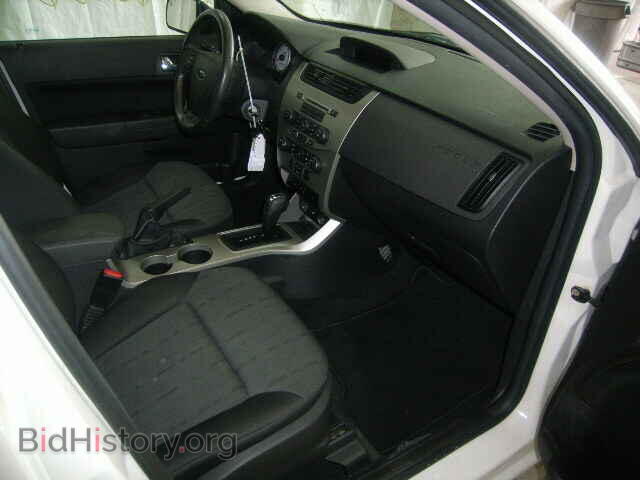 2009 FORD FOCUS - VIN: 1FAHP35N49W132490 - Фото 5