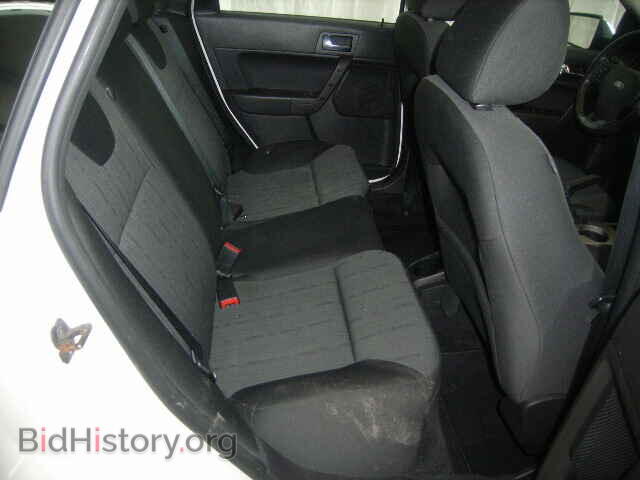 2009 FORD FOCUS - VIN: 1FAHP35N49W132490 - Фото 6