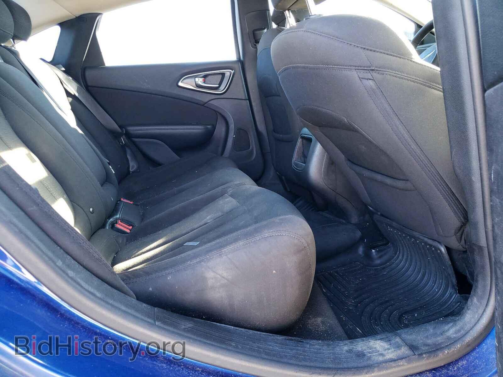 2016 CHRYSLER 200 - VIN: 1C3CCCAB8GN132849 - Фото 6
