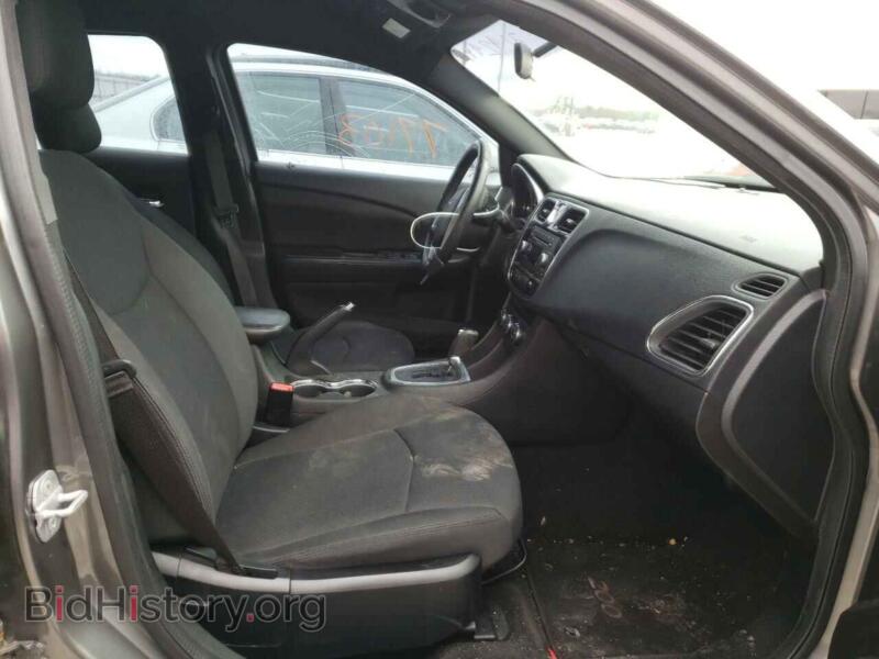 2013 Chrysler 200 (VIN 1C3CCBBG7DN723254) — фото 5 из 10