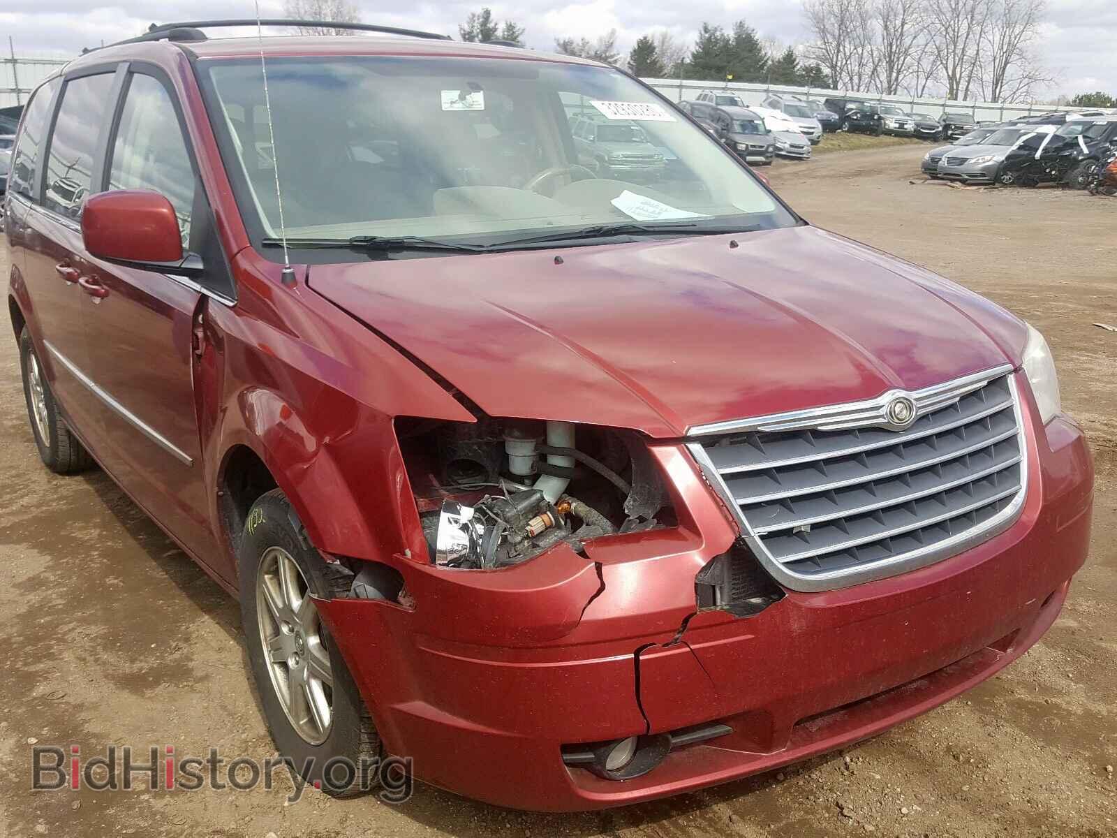 Фотография 2A4RR5D19AR430866 - CHRYSLER TOWN & COU 2010