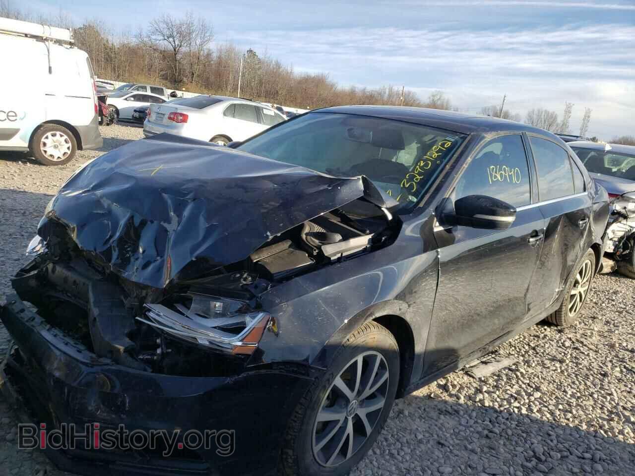 2017 VOLKSWAGEN JETTA - VIN: 3VWDB7AJ3HM202381 - Фото 2