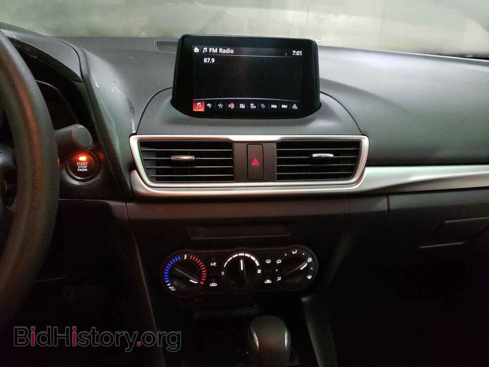 2017 MAZDA 3 - VIN: 3MZBN1U79HM106346 - Фото 9