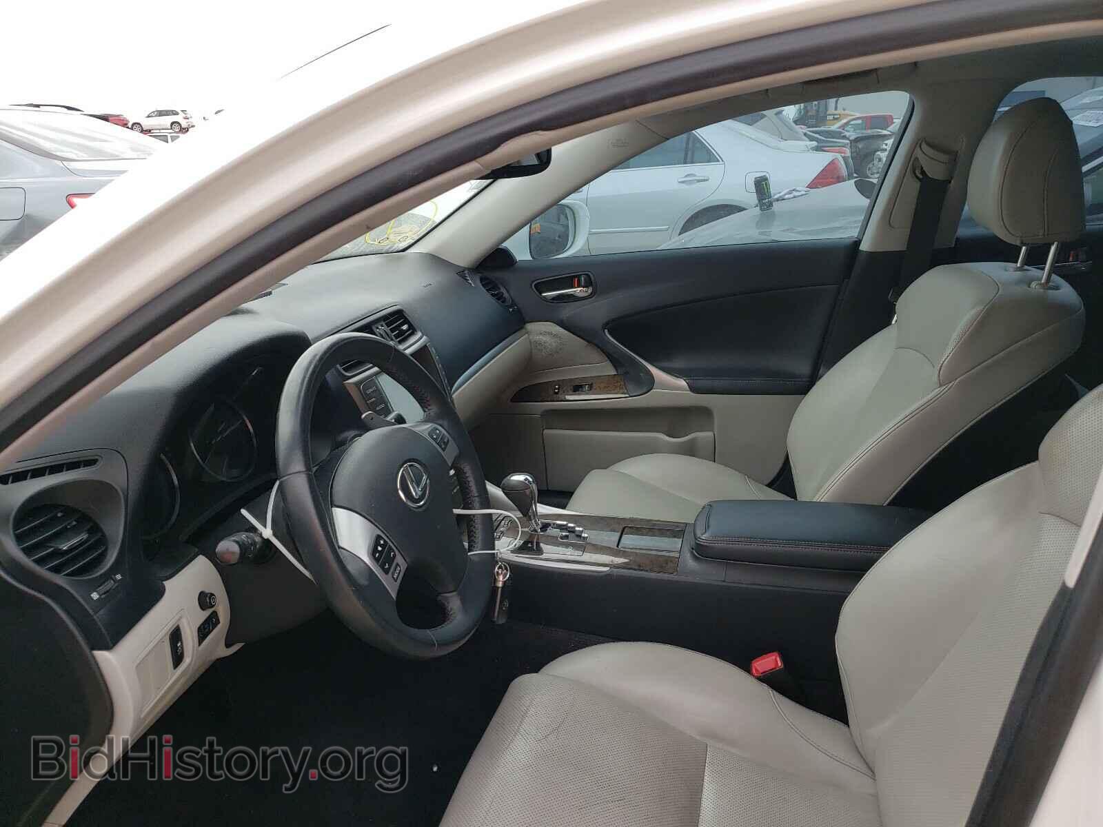 2013 LEXUS IS - VIN: JTHBF5C26D5192680 - Photo 5