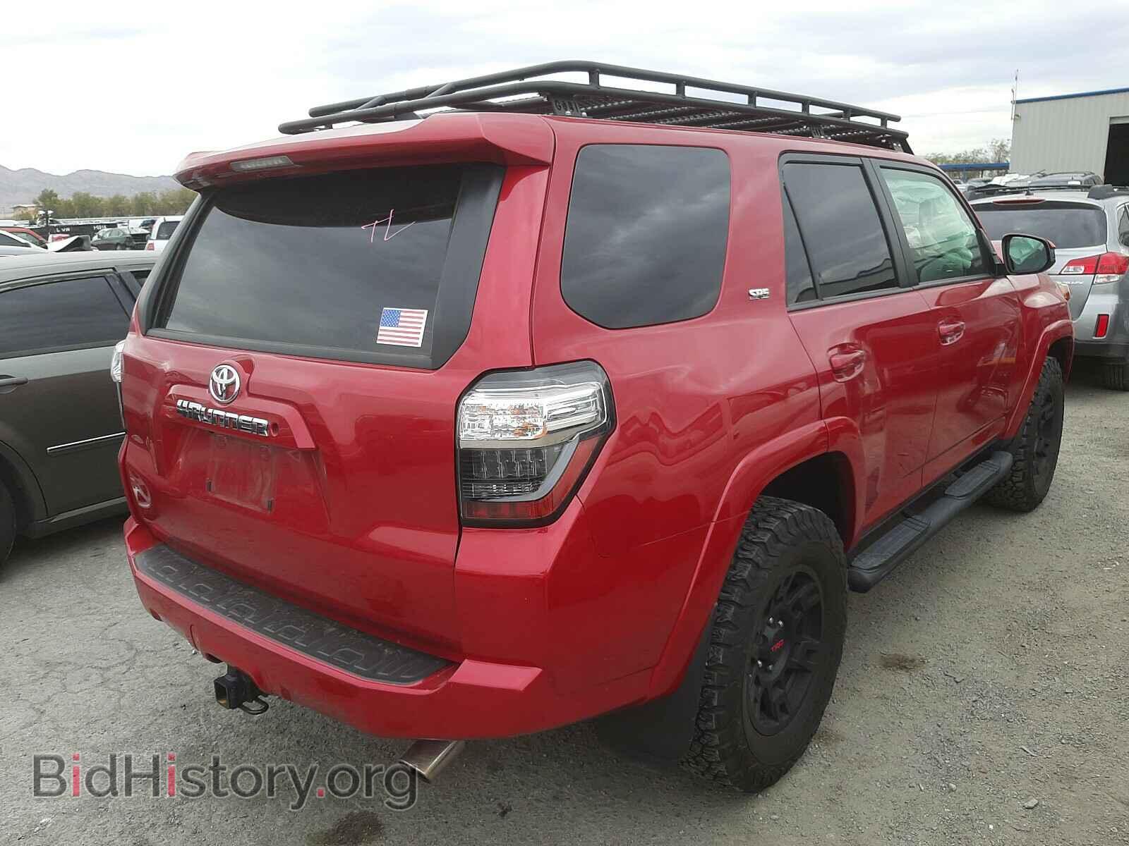 2017 TOYOTA 4RUNNER - VIN: JTEBU5JR8H5453865 - Фото 4
