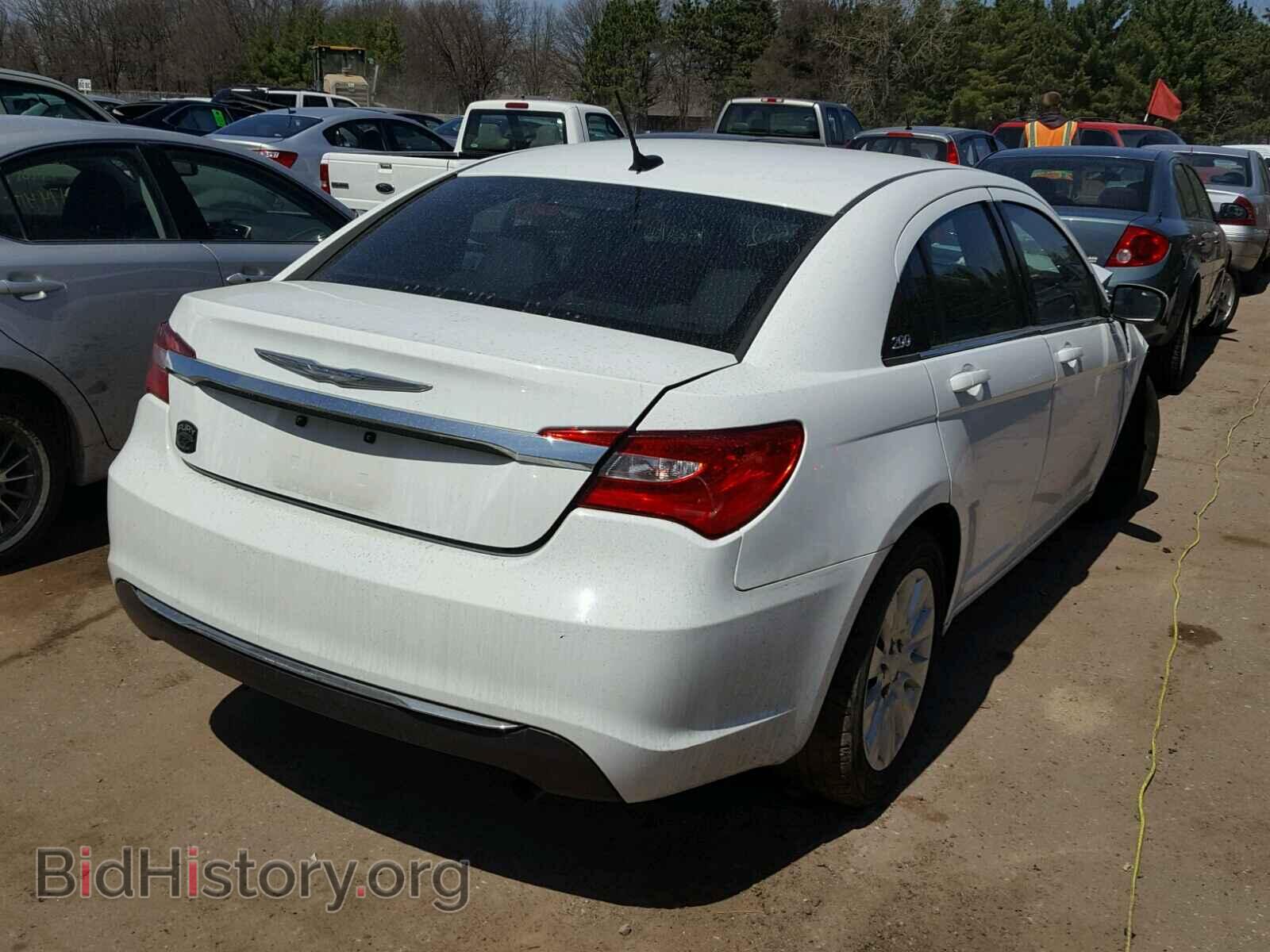 2012 CHRYSLER 200 - VIN: 1C3CCBAB1CN292382 - Фото 4