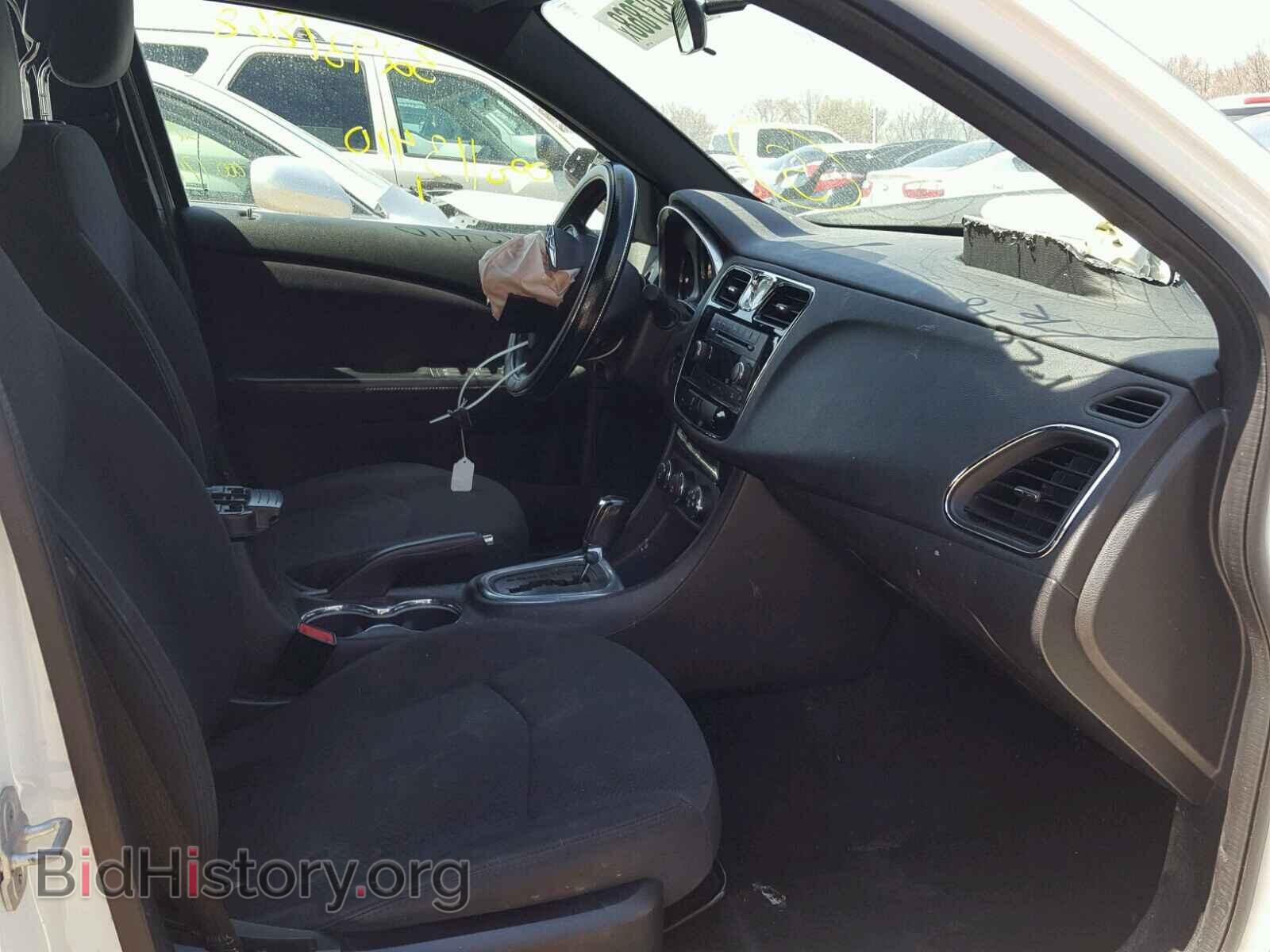 2012 CHRYSLER 200 - VIN: 1C3CCBAB1CN292382 - Фото 5